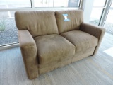Microfiber Love Seat / 64