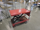 ULINE H-1486 Rolling Lift Table / 32