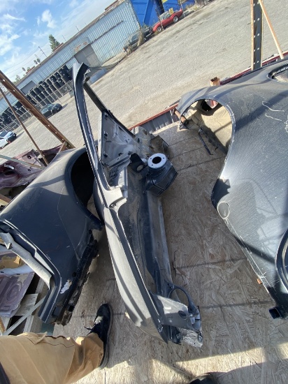 Porsche Left Rear Quarter Clip