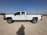 2017 Chevrolet 2500HD Double Cab Pickup / 4X4 Gas - Located Midland, TX