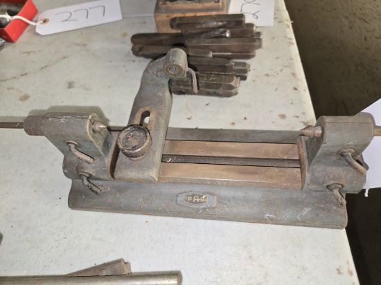 Bench Center