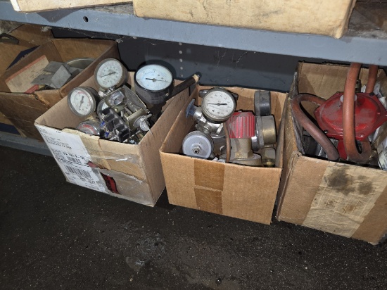 Regulator Valves and Gauges