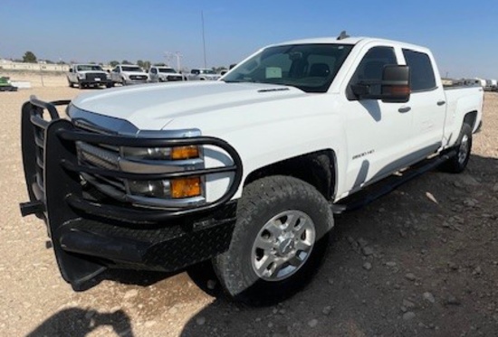 2016 Chevrolet 2500HD CrewCab / 4X4 Diesel - NOT RUNNING - Located: Carlsbad, New Mexico