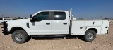 2019 Ford F250 CrewCab Open Utility Body / 4X4 Gas V8 - Located: Carlsbad, New Mexico