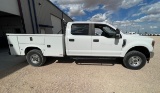 2019 Ford F250 CrewCab Open Utility Body / 4X4 Gas V8 - Located: Midland, Texas