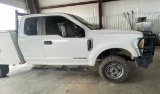 2017 Ford F250 Extended Cab Open Utility Body / 4X4 TURBO-DIESEL - Located: Midland, Texas