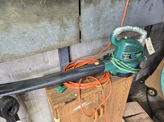 E-Max Electric Leaf Blower