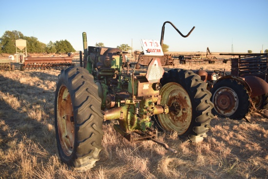 John Deere Antique Tractor