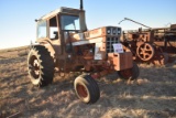 International 1066 Tractor
