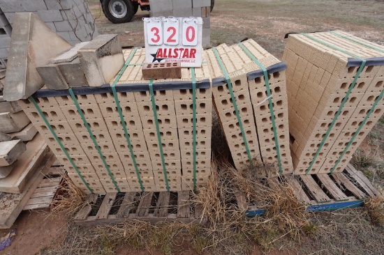 Modular Scratch Face Brick