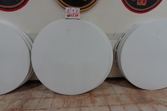 Lifetime 6ft Round Table (2)