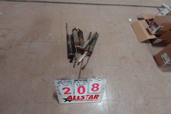 4 Grease Guns