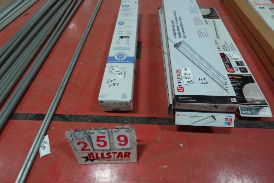 Ge T8 4ft Florescent Light