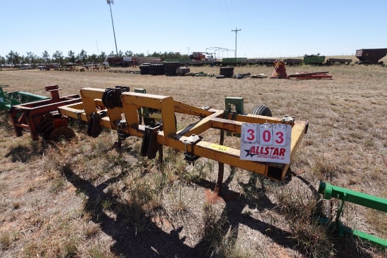 Hamby Tool Bar W/Gauge Wheels