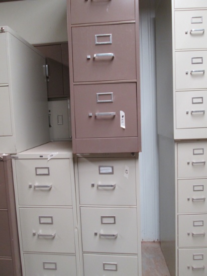 4 Drawer File Cabinet  (Item27)