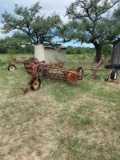 *NOT SOLD*Gehl Twin Left And Right Hydraulic Racks W/ Hitch
