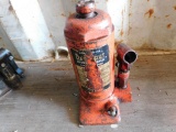 *NOT SOLD*HYDRAULIC BOTTLE JACK