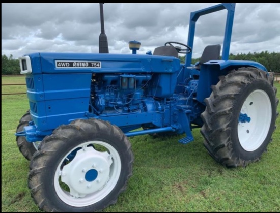 *NOT SOLD*4X4 INTERNATIONAL RHINO DIESEL TRACTOR