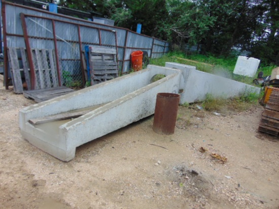 *NOT SOLD* 30 INCH CONCRETE DRAINAGE ENDS