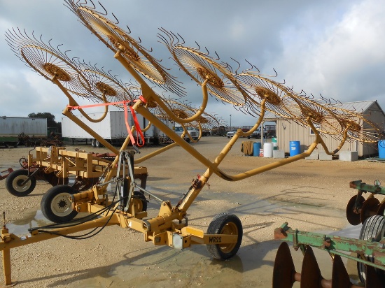 *NOT SOLD*VERMEER 10 WHEEL HAY RAKE