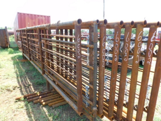 *NOT SOLD*8 PANELS WITH 8' GATE