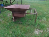 *NOT SOLD*FEEDER FOR TRACTOR