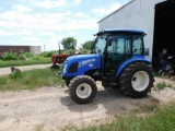 *NOT SOLD*NEW HOLLAND BOOMER 55 (LIKE NEW 30 HRS STANDARD SHIFT)