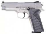 Smith & Wesson Model 4043 Semi-Automatic Pistol
