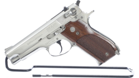 Smith & Wesson Model 39-2 Semi-Automatic Pistol