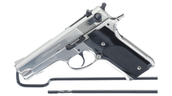 Smith & Wesson Model 59 Semi-Automatic Pistol
