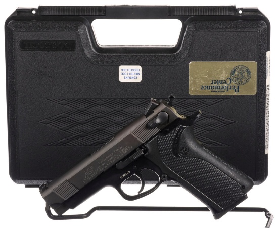 Smith & Wesson Performance Center C.Q.B. Semi-Automatic Pistol