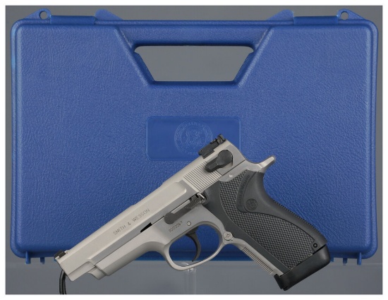 Smith & Wesson Performance Center Mosel 3566 SD 356 TSW Pistol