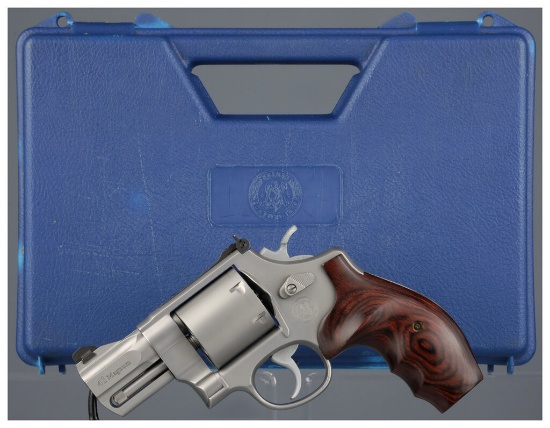 Smith & Wesson Performance Center Model 657-4 Revolver with Case