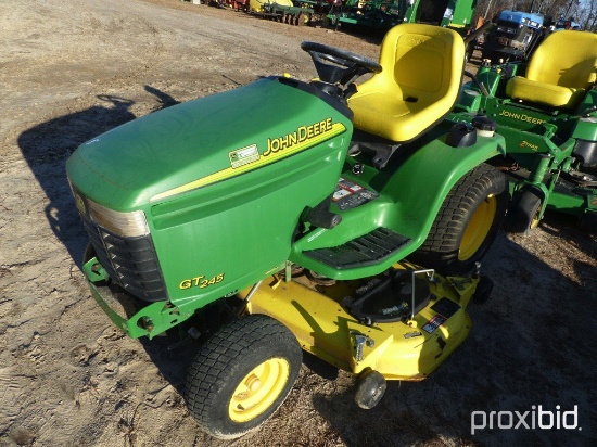 JD GT 245 RIDING LAWN MOWER (ODOMETER SHOWS 688 HOURS) VIN#MOG245F131834