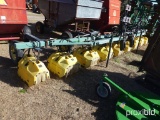 JOHN DEERE 320 HOODED SPRAYER, 8-ROW SN#N00320X000391