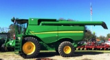 JOHN DEERE S660S STS COMBINE SN# 1HOS660SPD0756666 4WD, 734.7 ENGINE HRS. /