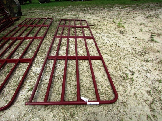 16' RED PANEL GATE