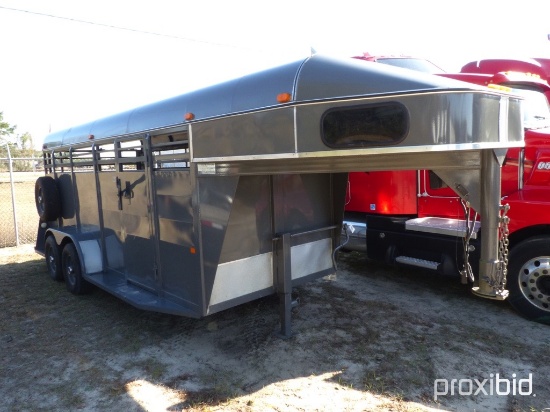 2001 CHAPARRAL 16' GOOSENECK STOCK TRAILER W/ TITLE SN#1FXSS162011000329