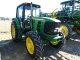 JOHN DEERE 7230 TRACTOR 4WD, CAB & AIR (HRS SHOWING: 5,609)