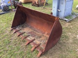 LOADER BUCKET W/  TEETH