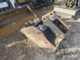 BACK-HOW BUCKET (FITS FORD 555 BACK-HOE)
