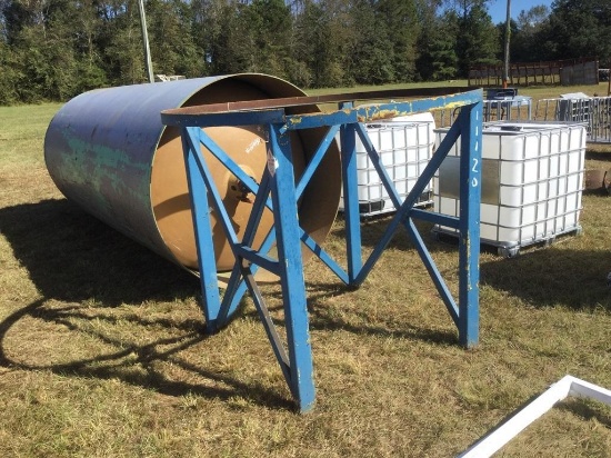FIBERGLASS WATER TANK W/ STAND (3000 GAL. CAPACITY)