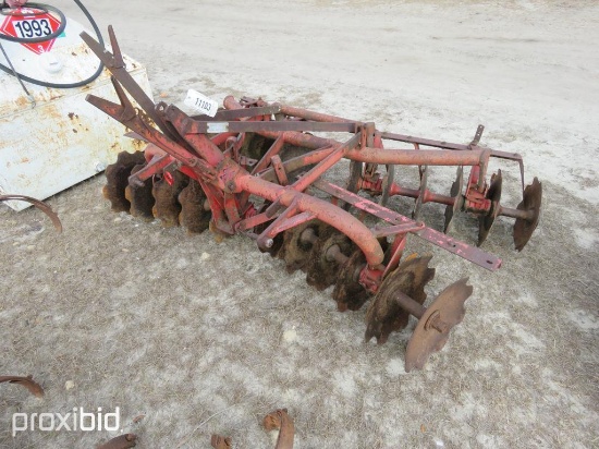 MASSEY DISC HARROW 6 FT. 3 PT.