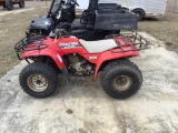 RED HONDA FOURTRAX 4 WHEELER-RUNS GOOD