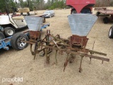 2 ROW PITTSBURGH PLANTERS W/ FERT. DISC