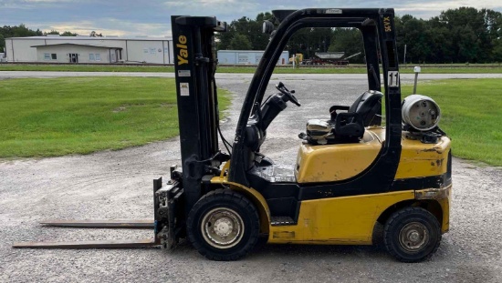 Yale Forklift 5000lb lift 2013