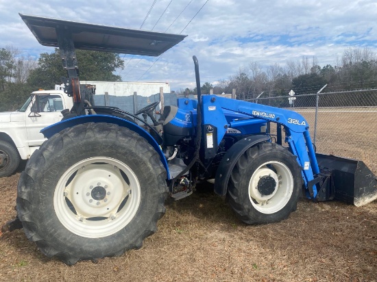 New Holland TN70 Tractor