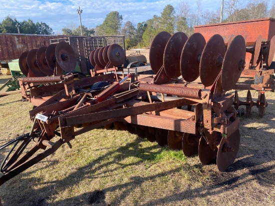INTERNATIONAL WINGFOLD DISK HARROW NEW BLADES MODEL 480 20' WIDE... NEW CYLINDER...