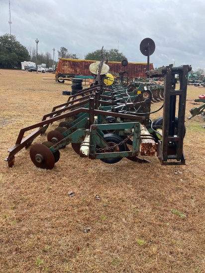 8 ROW RIPPER BEDDER W/ BED SHAPER & ROW MARKERS WING FOLD BAR/SPRING SHANKS... (POWELL BRAND)...