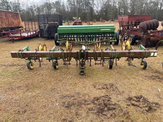 JOHN DEERE 825 CULTIVATOR 4 ROW